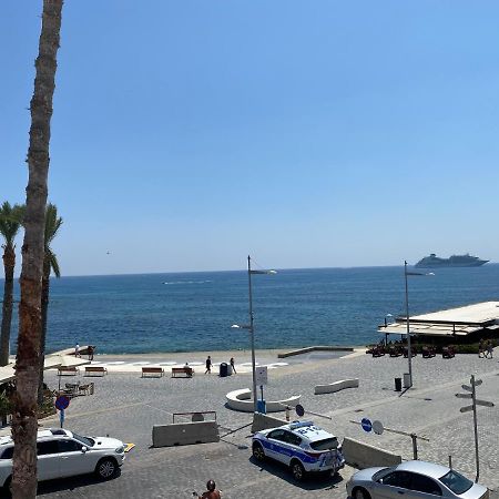 Sea La Vie #1 - Luxury Seaview Apartment 파포스 외부 사진